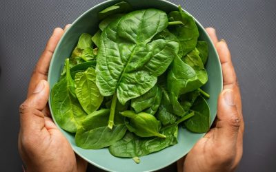 Spinach: A Mighty Green + Recipe for Easy Spinach-Egg Breakfast Wrap